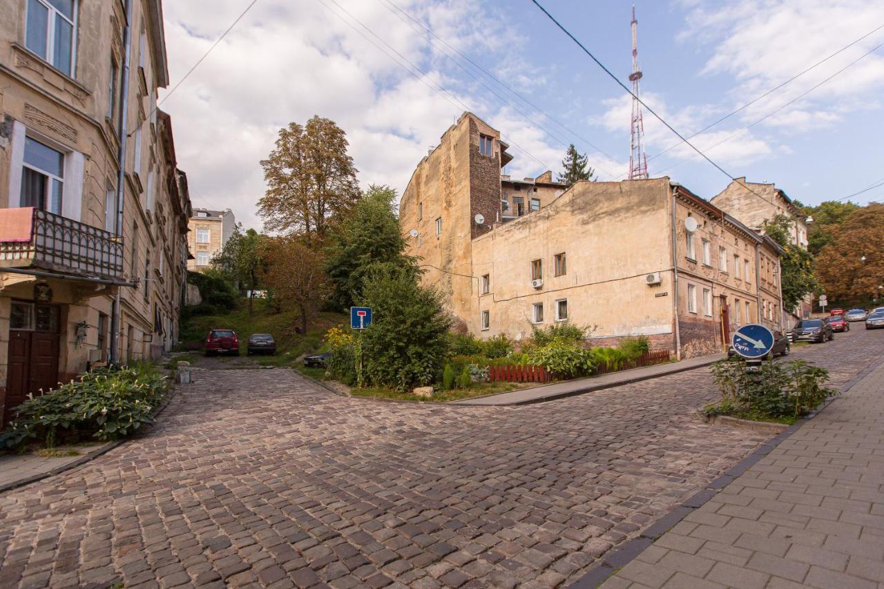 Квартира Подобово Вулиця Сходова 3 Бічна Ужгородської Біля Високого Замку Leópolis Exterior foto